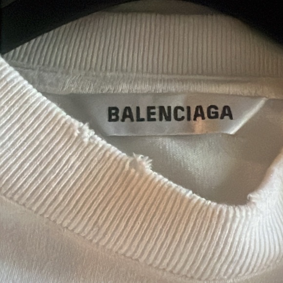 Balenciaga - Picture 8 of 9